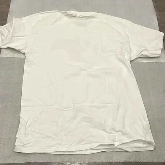 ❤️2/$30❤️[L]Lifting  Crew Novelty White SS Shirt - Picture 3 of 3